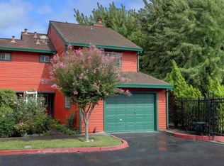 9379 River Oaks Ln, Orangevale, CA 95662