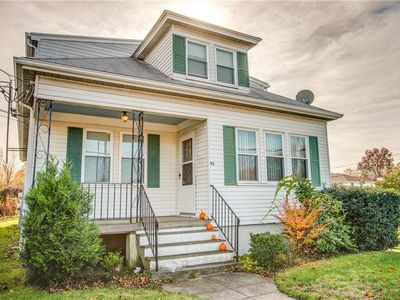 96 Phenix Ave, Cranston, RI, 02920