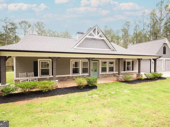 2575 Banning Rd, Whitesburg, GA 30185