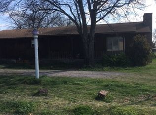 615 E South Boundary St, Walters, OK 73572
