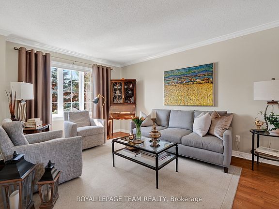 5th image of 13 Granite Ridge Dr