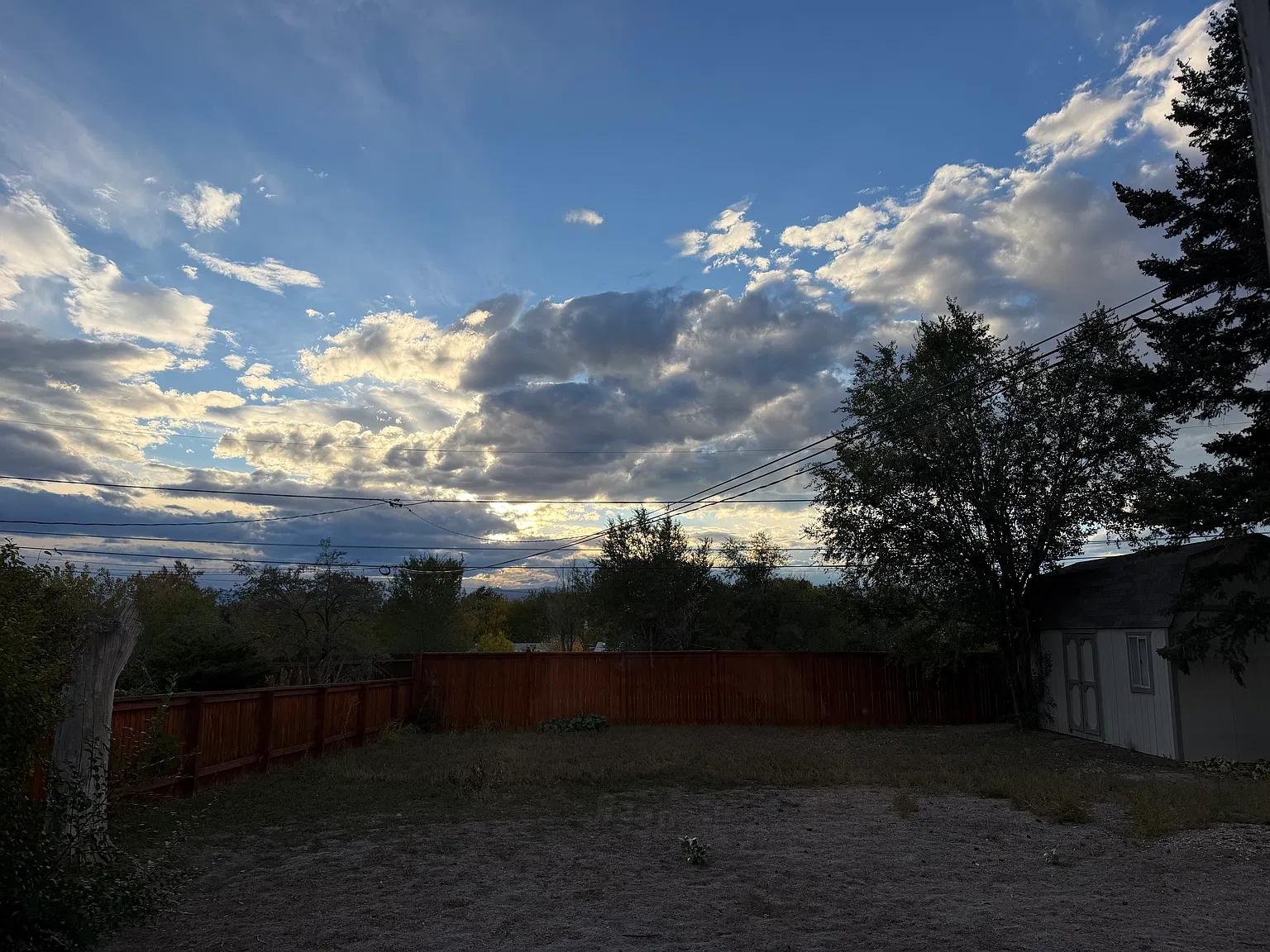 3 bed, 1061 sqft, $2,400 — Photo 1