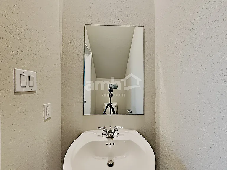 2712 Iberia Ct — Photo 8