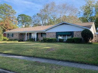106 Grant St, Chickasaw, AL 36611