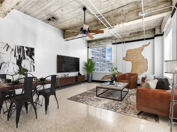 710 Colorado St APT 4J, Austin, TX 78701