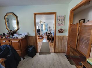 1196 Brookville Rd, Batavia, IA 52533