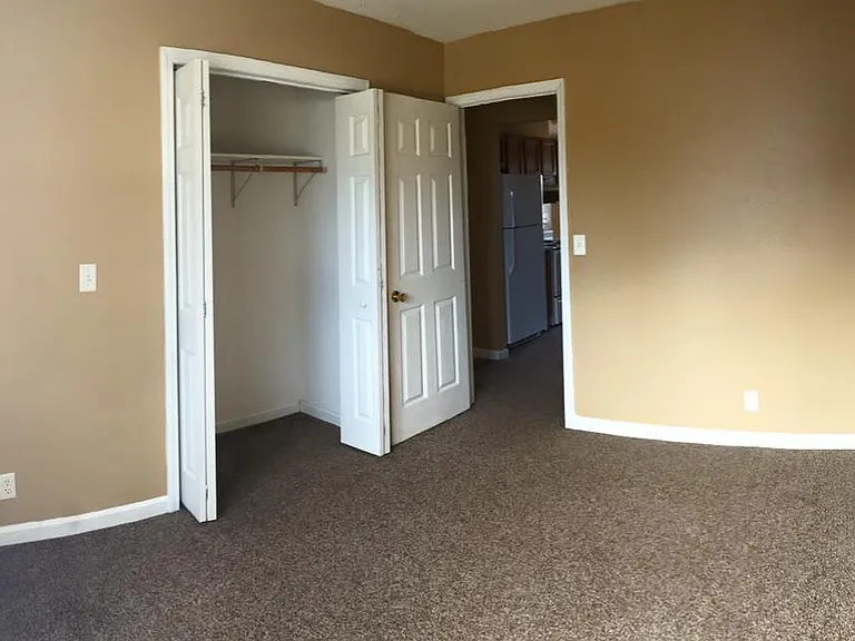 803 Anderson St #2 — Photo 9