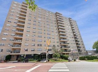 7100 Blvd E APT 11L, West New York, NJ