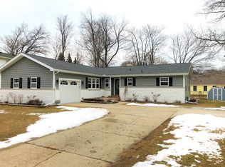 2966 19th Ave, Port Huron, MI