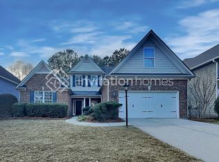 490 Roland Manor Dr, Dacula, GA 30019