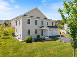 23 Bluebird Trl, Falmouth, ME 04105