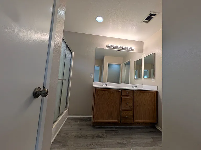 28623 Avalon Ave — Photo 13