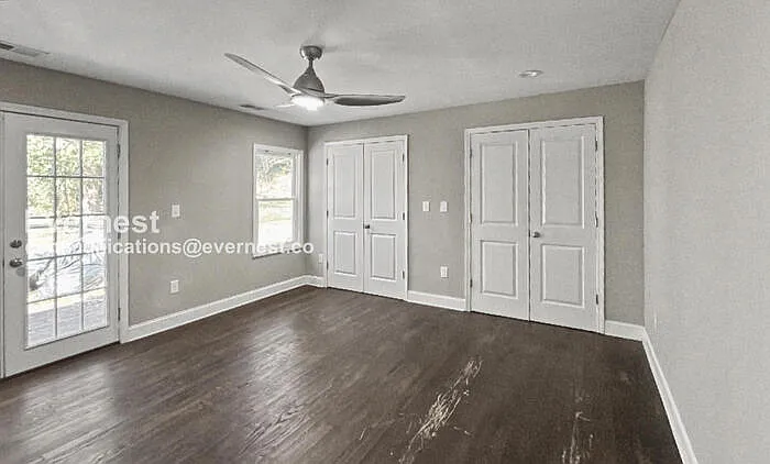 155 Rosser St SW — Photo 6