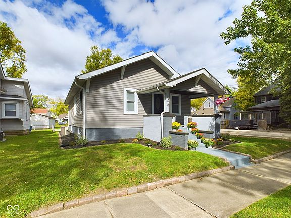 3rd image of 608 W Ashland Ave