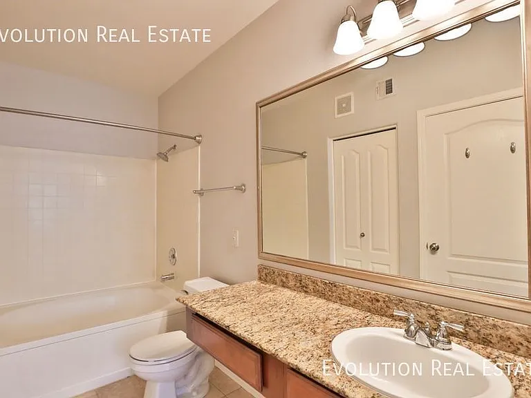 2134 E Broadway Rd #1049 — Photo 14