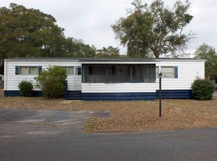 49 Burr Cir, Murrells Inlet, SC 29576