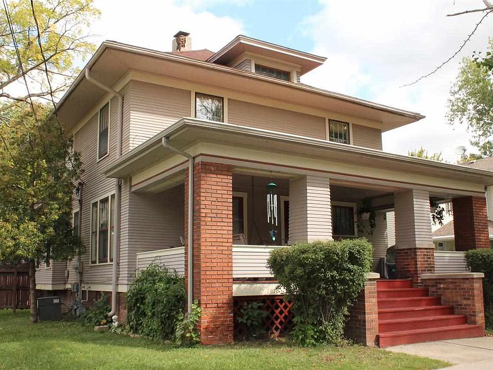 1st image of 806-808 McKinley St