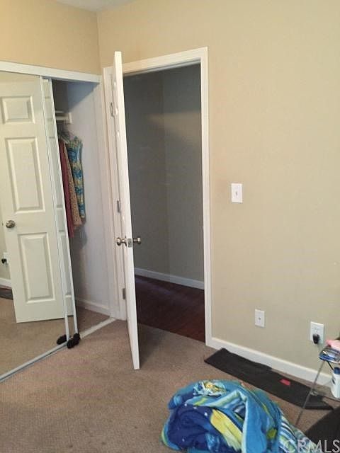 2nd image of 1639 W 51st Pl