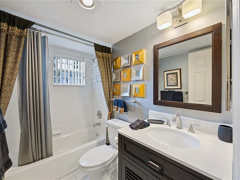 4251 Lake Forest Dr #214 — Photo 26