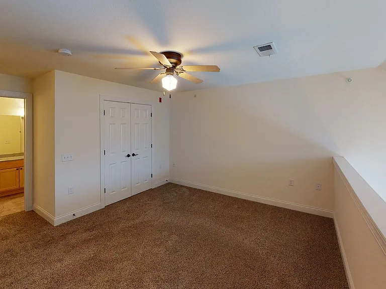 Delafield Woods Apartments — Photo 25