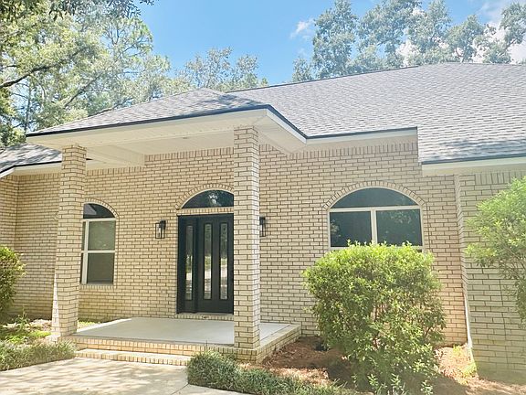 2nd image of 9551 Bayou Dr N