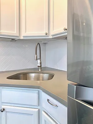 Rented by Dallien Realty Limited Liability Company | media 26