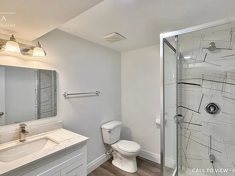 76 William Honey Cres #2 — Photo 7