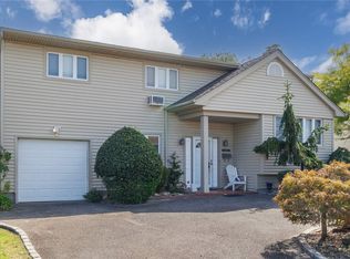 2781 Bayview Ave, Wantagh, NY 11793