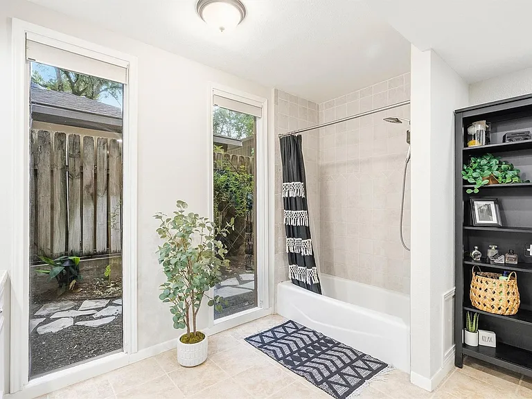 29 Winged Foot Dr — Photo 24
