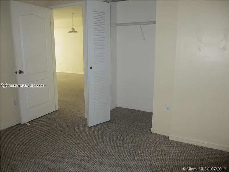 5091 NW 7th St #807 — Photo 6