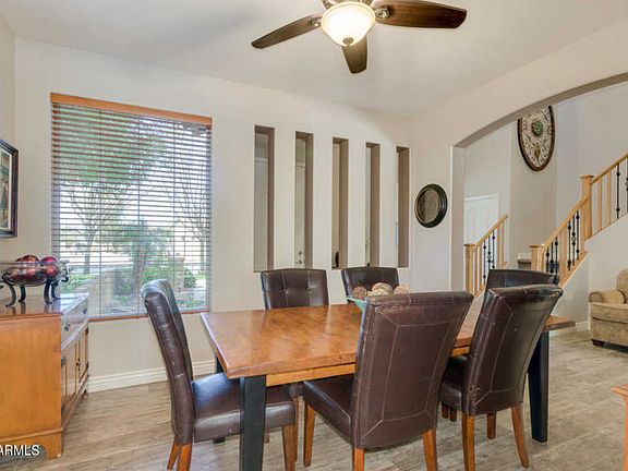 4th image of 1316 E Nightingale Ln