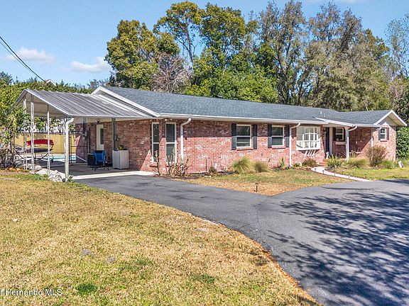 5th image of 23041 Dewitt Dr