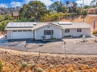30482 Sentinel Dr, Coarsegold, CA 93614