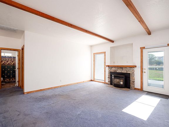 3rd image of 6144 N Arney Ln