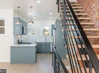 2418 S Iseminger St, Philadelphia, PA 19148
