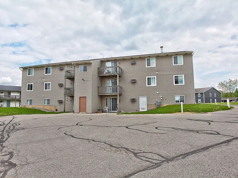 1019 Abbey Ct #8 — Photo 14