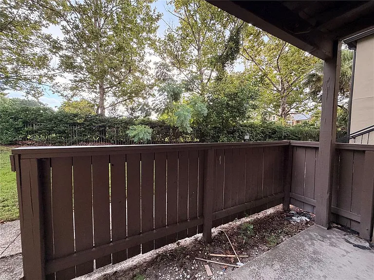246 Afton Sq #106 — Photo 19