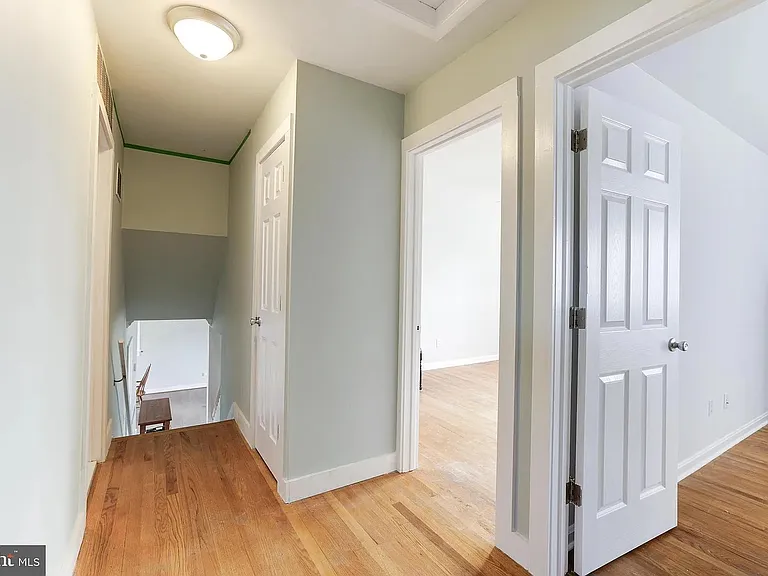 15010 Ulderic Dr — Photo 28