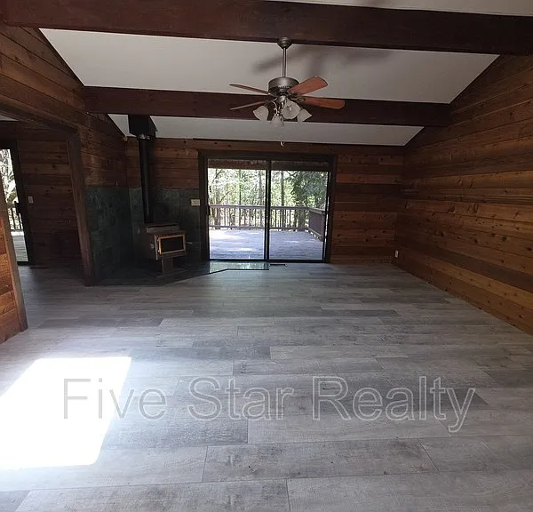 14975 Chattering Pines Rd — Photo 3