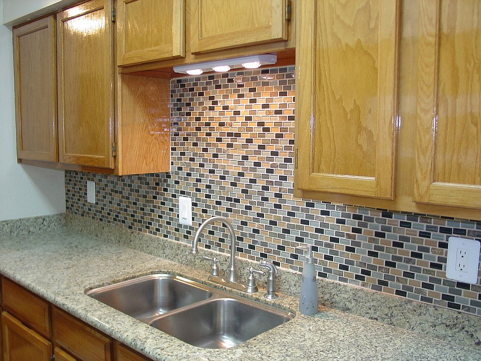 Brand NEW Tile BkSpl 7/12