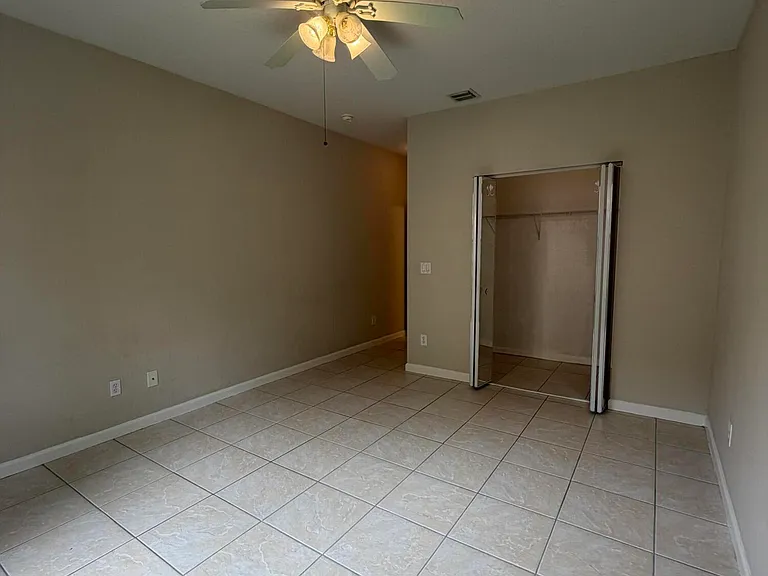 3553 Forest Hill Blvd #45 — Photo 12