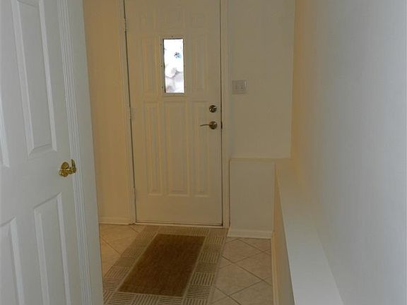 3rd image of 71 E Woodland Ave #D71