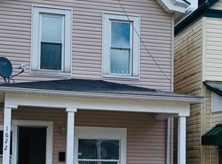1622 6th Ave, Beaver Falls, PA 15010