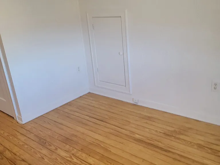 2261 Ridge Rd — Photo 30