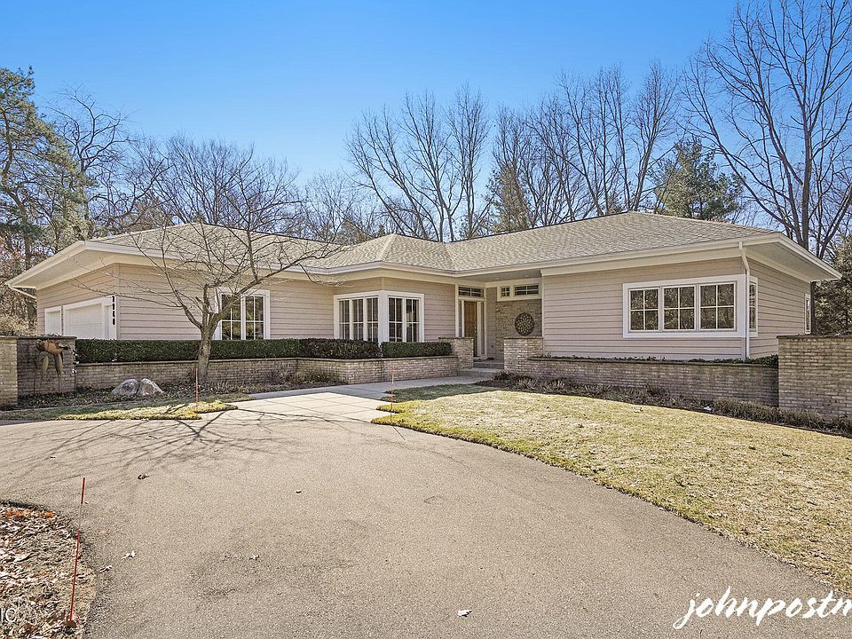 1st image of 7940 Loral Pines Dr SE