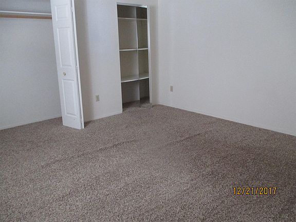3rd image of 903 13th Ave E APT 3