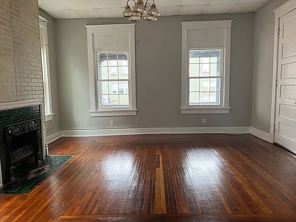 2nd image of 509 S 5th St
