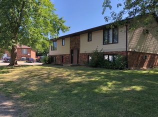 2722 Rudeen Close, Rockford, IL 61108