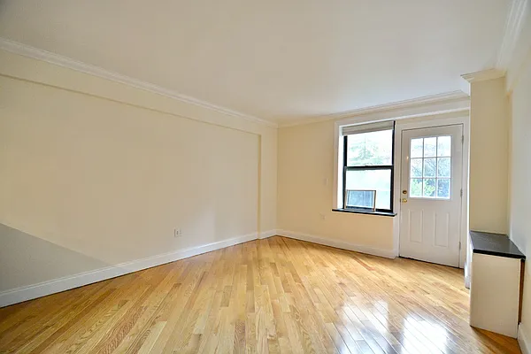 Rented by Corcoran | media 10