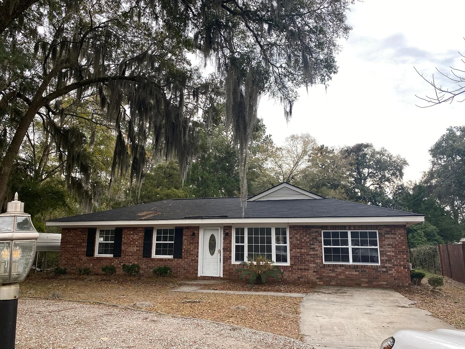 3 bed, 1585 sqft, $2,295 — Photo 1